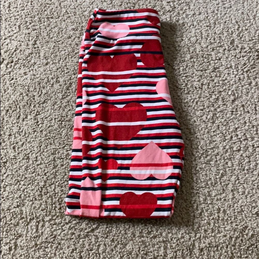 VALENTINES DAY LEGGINGS